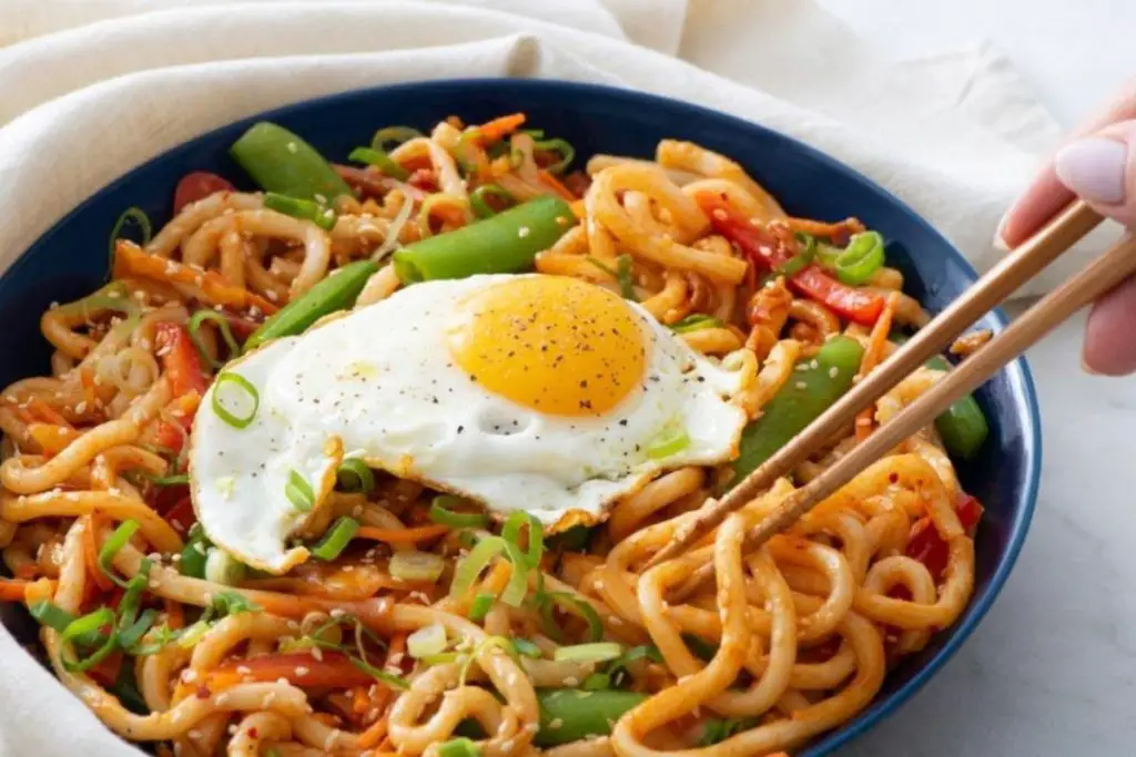 4 Ingredient Egg Noodle Recipes