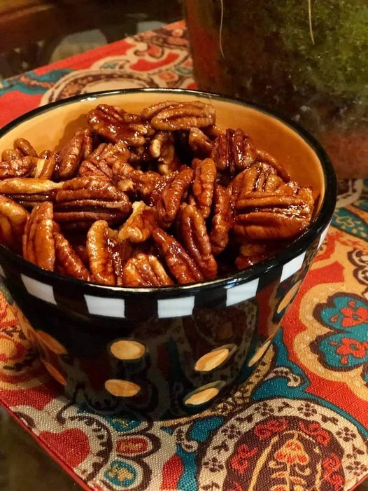 Easy Candied Pecans recipe