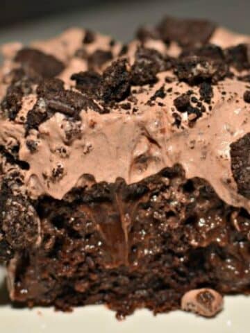 Easy Dirt Cake Recipe