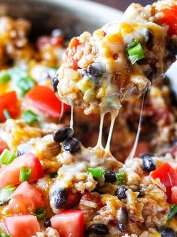 Easy One-Pot Chicken Burrito Bowls Recipe