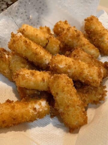 Homemade Fried Mozzarella Sticks