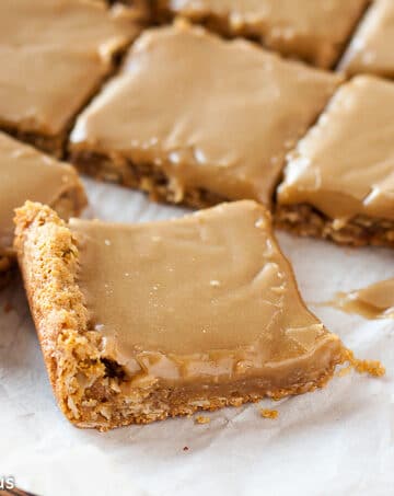 Peanut Butter Lunch Lady Cookie Bars Recipe