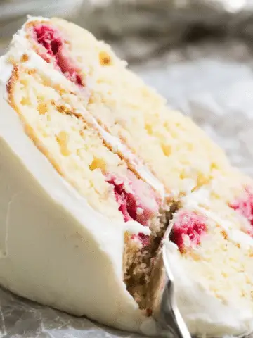 Raspberry Cake with Lemon Buttercreams
