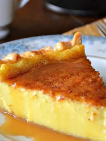 The Old Fashioned Custard Pie
