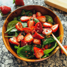 15-Minute Strawberry Spinach Salad Recipe