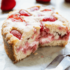 Strawberry Buttermilk Cake Recipe